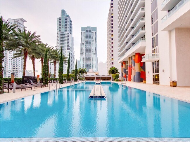 Building Photo - 50 Biscayne Blvd