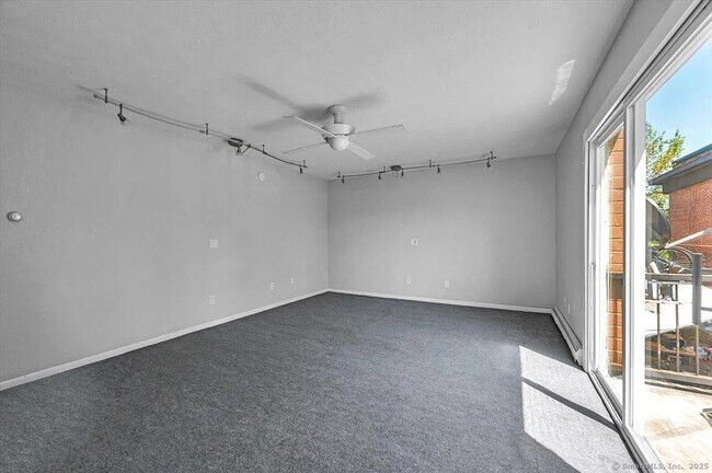 Building Photo - 120 Wooster St