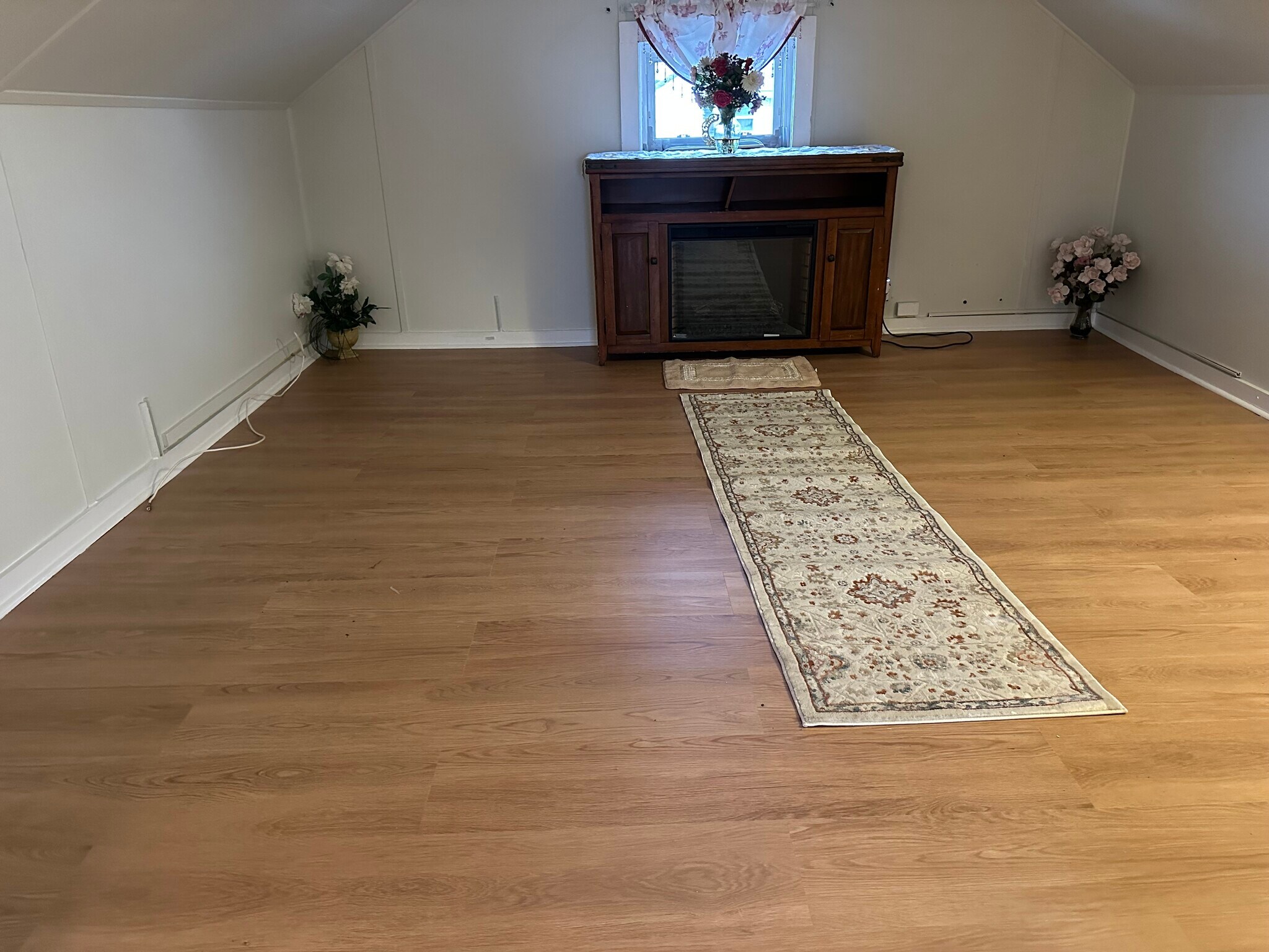 Building Photo - 269 N 1st Ave