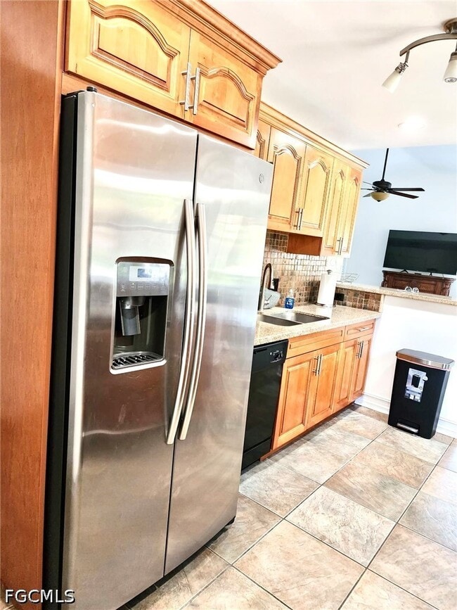 Building Photo - 740 19th St SW