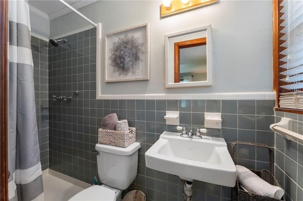 Building Photo - 5122 Lavista Rd