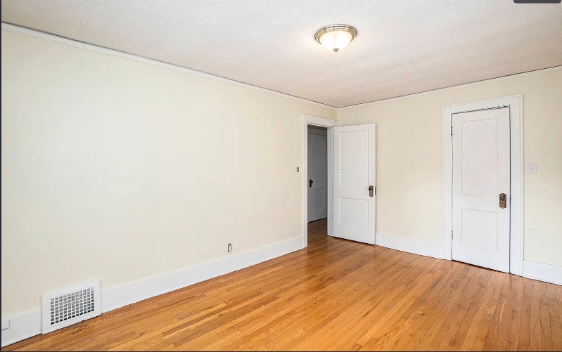 Building Photo - 3833 Webster St