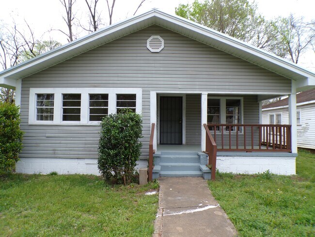 Primary Photo - 3417 Park Ave SW