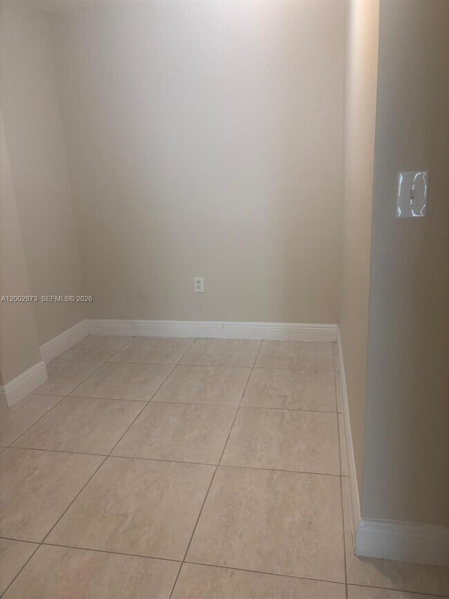 Building Photo - 6950 W 6th Ave