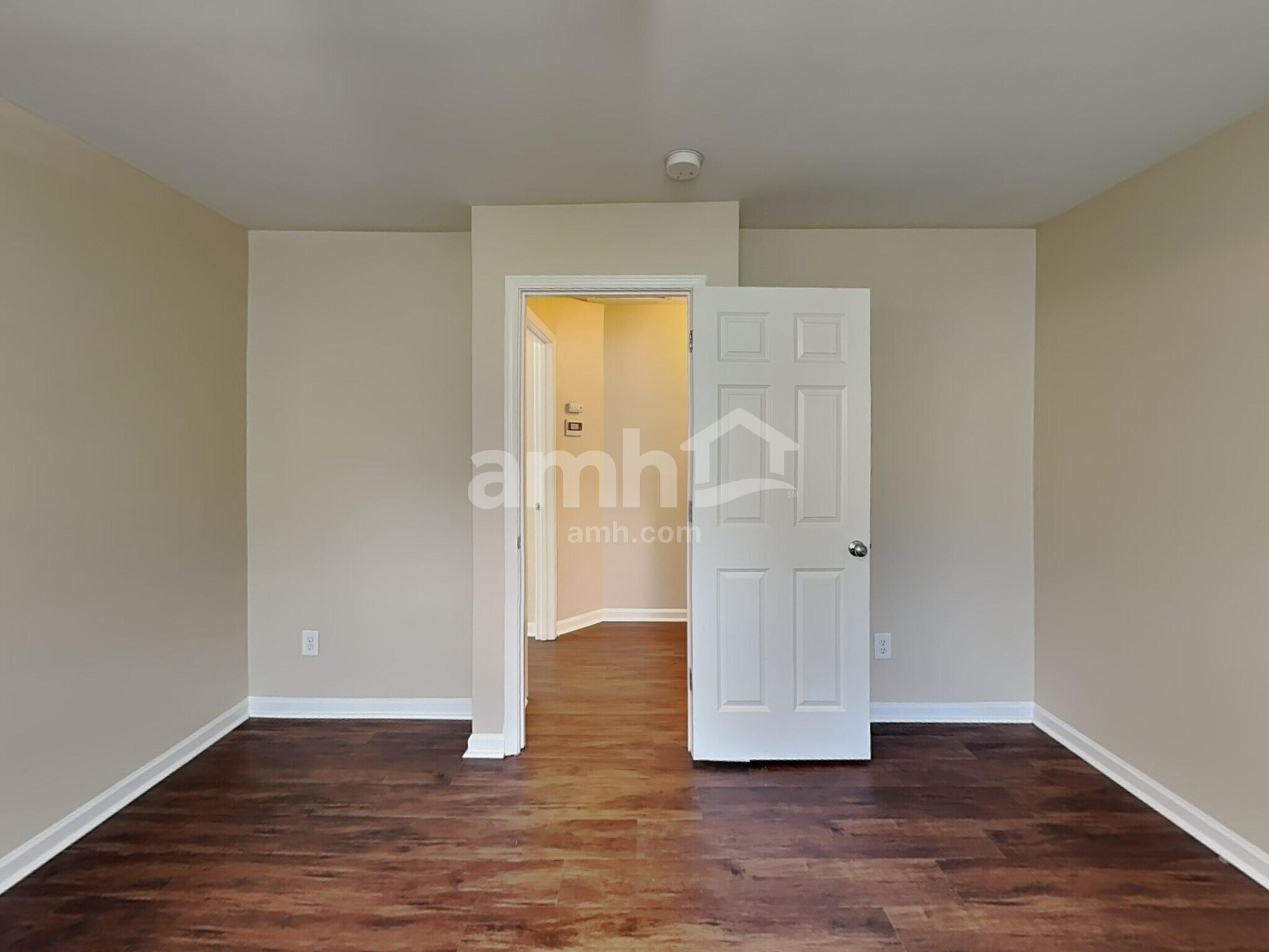 Building Photo - 392 Sweet Shrub Dr
