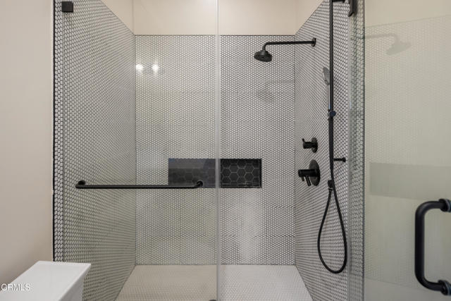 Building Photo - 980 Ellington Ln