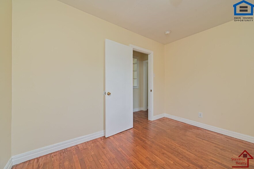Building Photo - 3820 Buffat Mill Rd