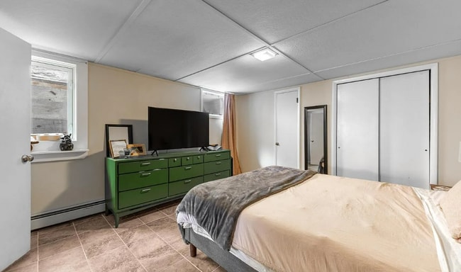 Building Photo - Charming 2 Bedroom in Overlook Heights