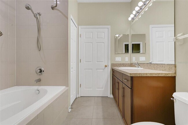 Building Photo - 543 Rainbow Springs Loop