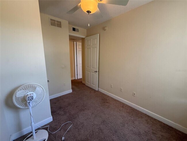 Building Photo - 608 Cornerstone Dr