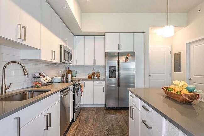 Building Photo - 2601 Biscayne Blvd