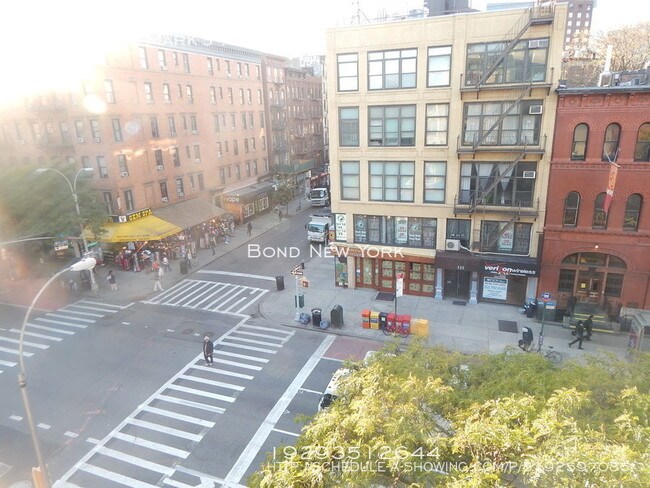 Building Photo - 119 St Marks Pl