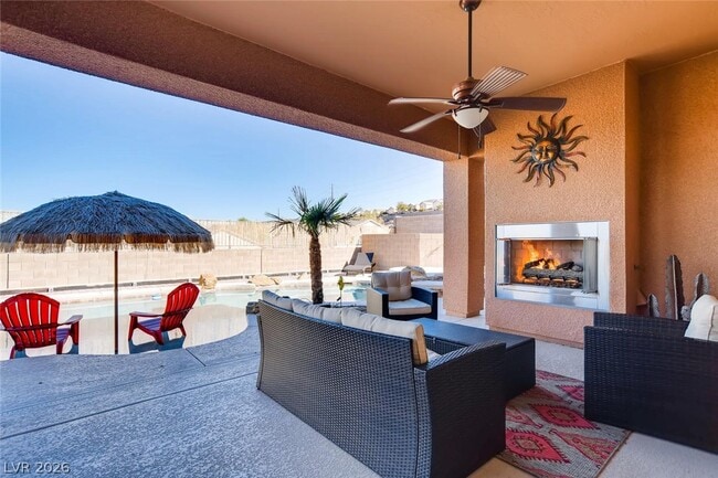 Building Photo - 2558 Kinghorn Pl