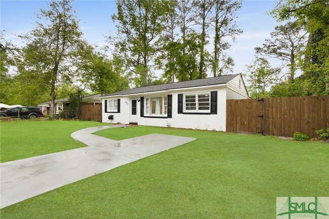 Building Photo - 403 Patton Rd