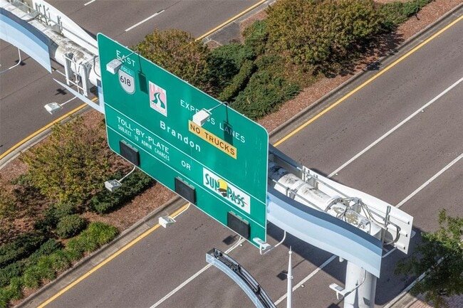 Building Photo - 1120 E Kennedy Blvd