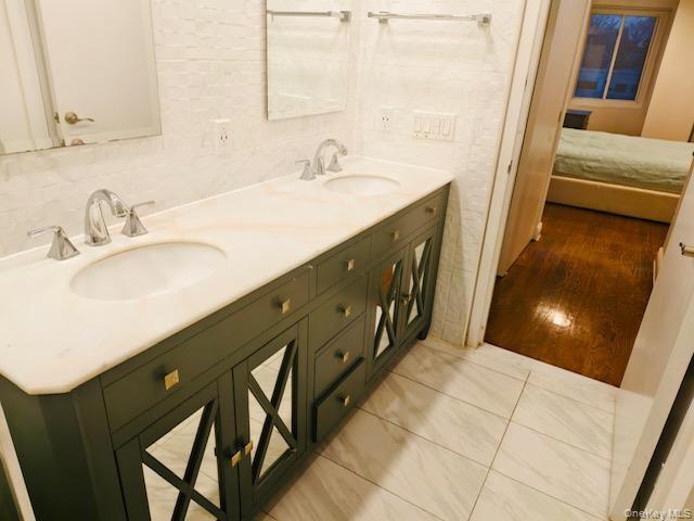 Building Photo - 100 Cutter Mill Rd