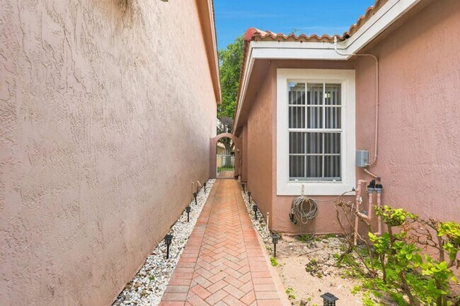 Building Photo - 9312 NW 54th St