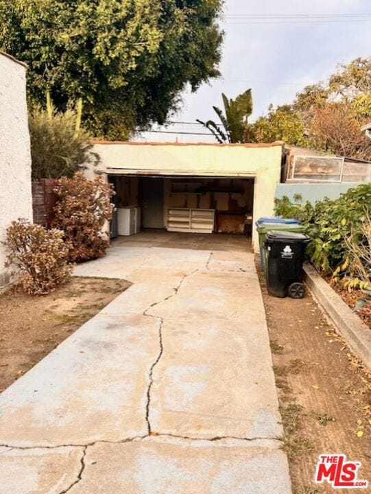 Building Photo - 4354 Coolidge Ave