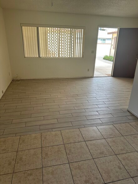 Living Room New Porcelain Tile - 862 Del Rey Dr