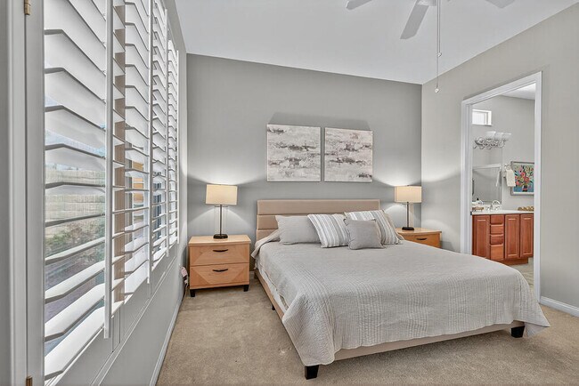Building Photo - 40751 Calle Los Osos