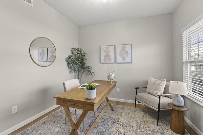 Building Photo - 5901 Blackbird Wy