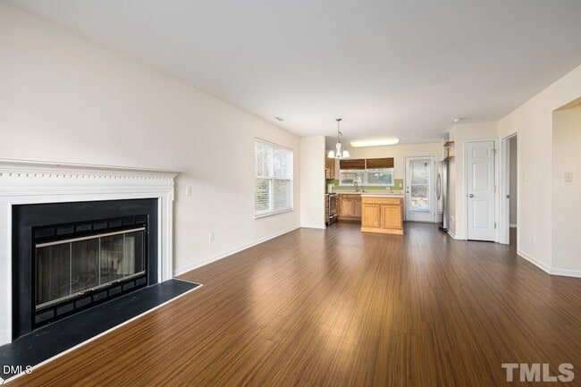 Building Photo - 3617 Hamilton Mill Dr