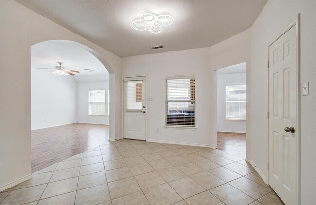 Building Photo - 12223 Ayrshire Pl