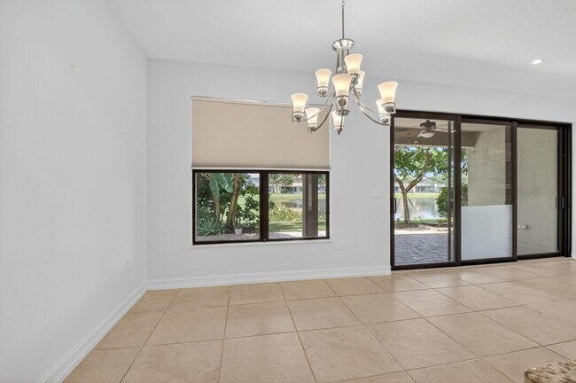 Building Photo - 8101 Ironstone Dr
