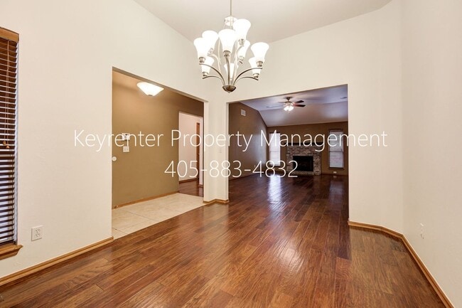 Building Photo - Amazing 4BD/3BTH home with a 3 car garage in the exclusive Cedar Pointe Gated Community!