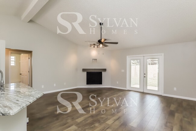 Building Photo - At Last, This Is What You Have Been Searching For!