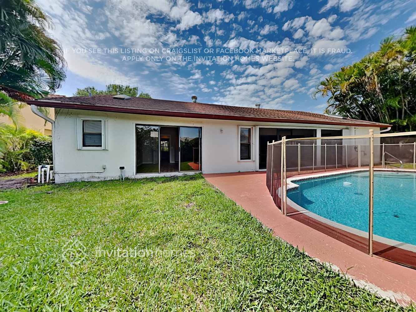 Building Photo - 6625 NW 48th Manor