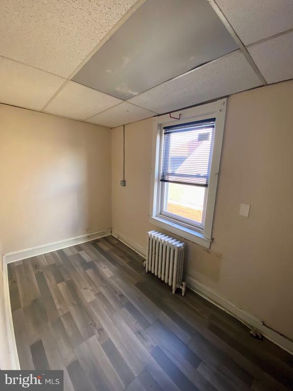 Building Photo - 5111 E Roosevelt Blvd