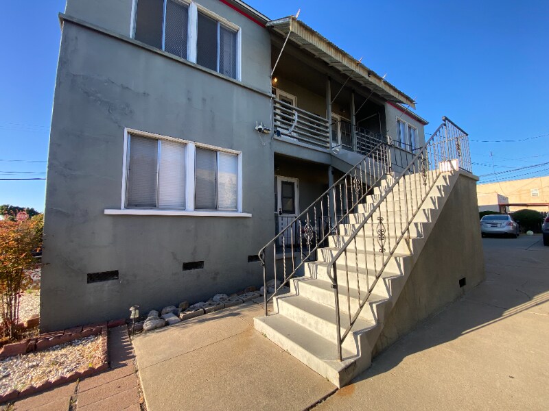 Building Photo - 4635 Soria Dr