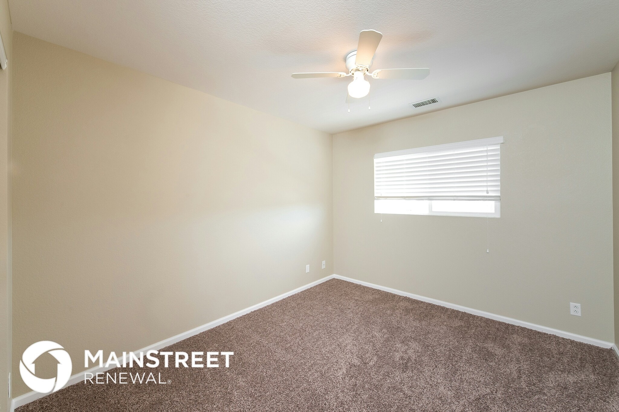 Building Photo - 13872 Lilac St