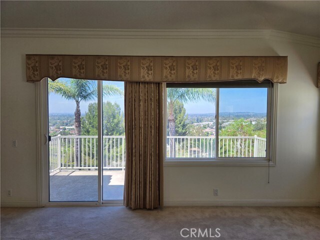 Building Photo - 17568 Cloverdale Way