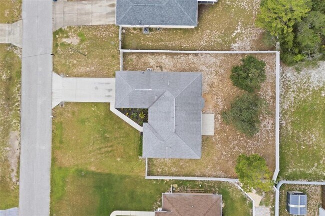 Building Photo - 10255 Norwick St