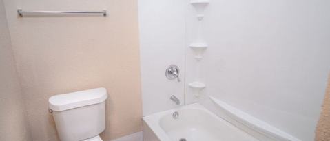 Building Photo - 639 Canton-