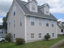 Building Photo - 305 E Main St