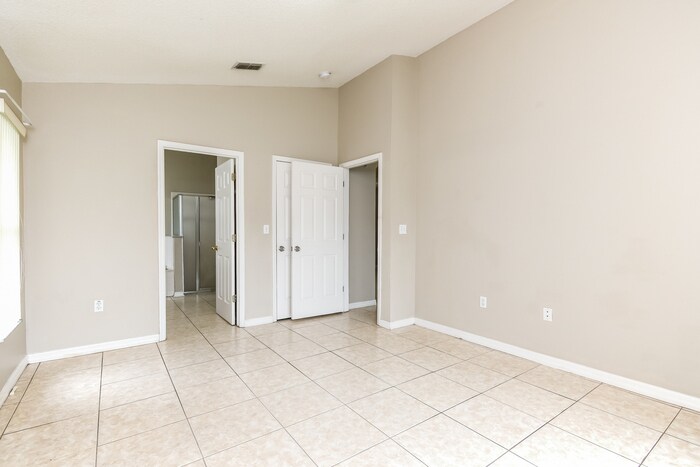 Building Photo - 2404 Black Powder Ln