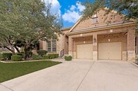 Building Photo - 23214 Crest View Way