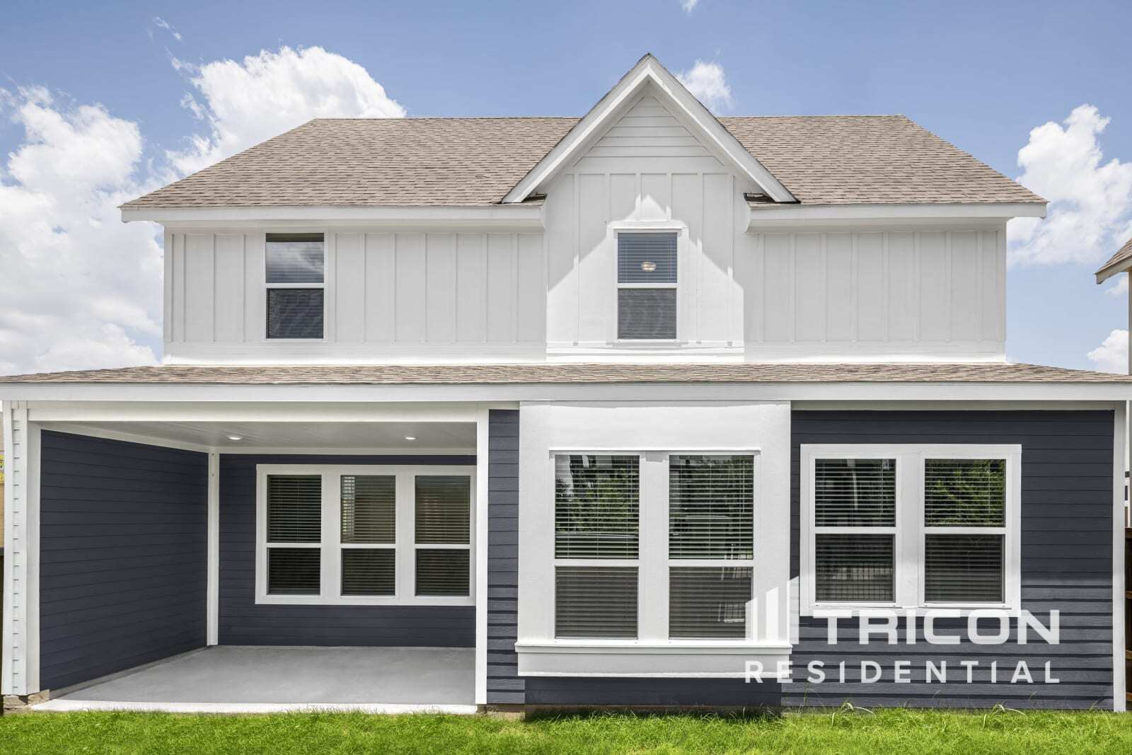 Building Photo - 717 Painted Loon Dr
