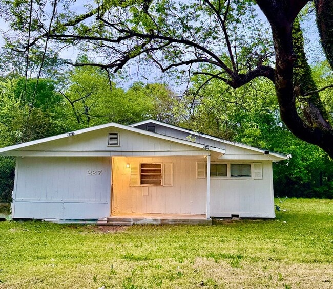 Building Photo - 2278 Ballard Pl