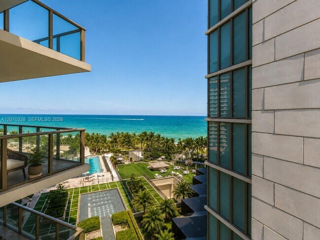Building Photo - 9705 Collins Ave