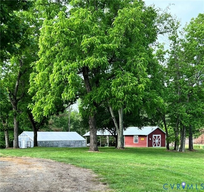 Building Photo - 2408 Ridge Rd