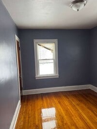 Building Photo - 4078 E 143rd St