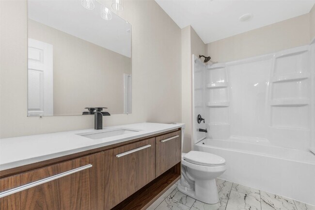 Building Photo - 630 Booneslick Rd