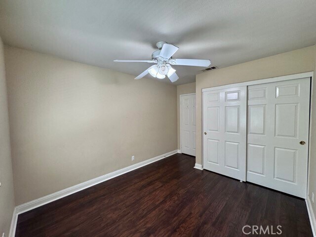 Building Photo - 30997 Oakhill Dr