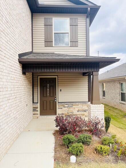 Building Photo - 27935 Chalmers Cir