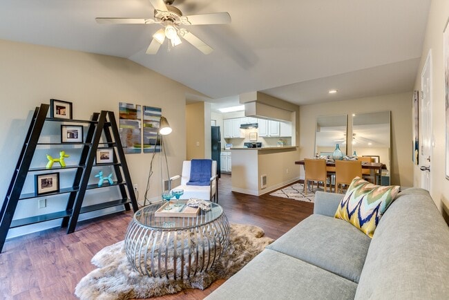 Building Photo - Fulton's Crossing and Landing