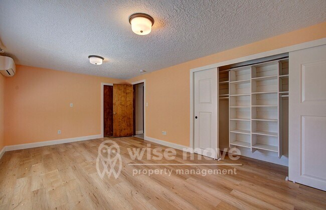 Building Photo - 4001 NW 127th St